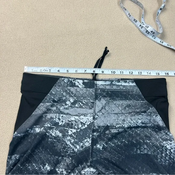 The North Face Tights Womens Large Bladk Snake Printed Motus II - Picture 5 of 10